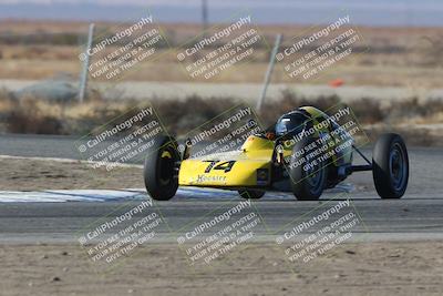 media/Nov-17-2024-CalClub SCCA (Sun) [[5252d9c58e]]/Group 5/Qual (Star Mazda Entrance)/